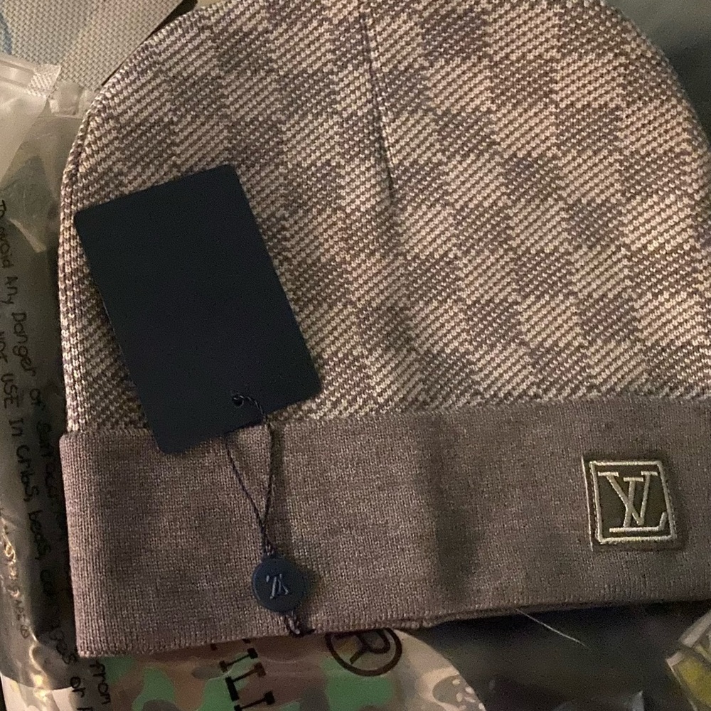Louis Vuitton Checkered Beanie - Grey